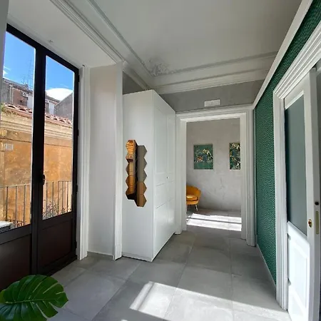 Superior * Κατάνια